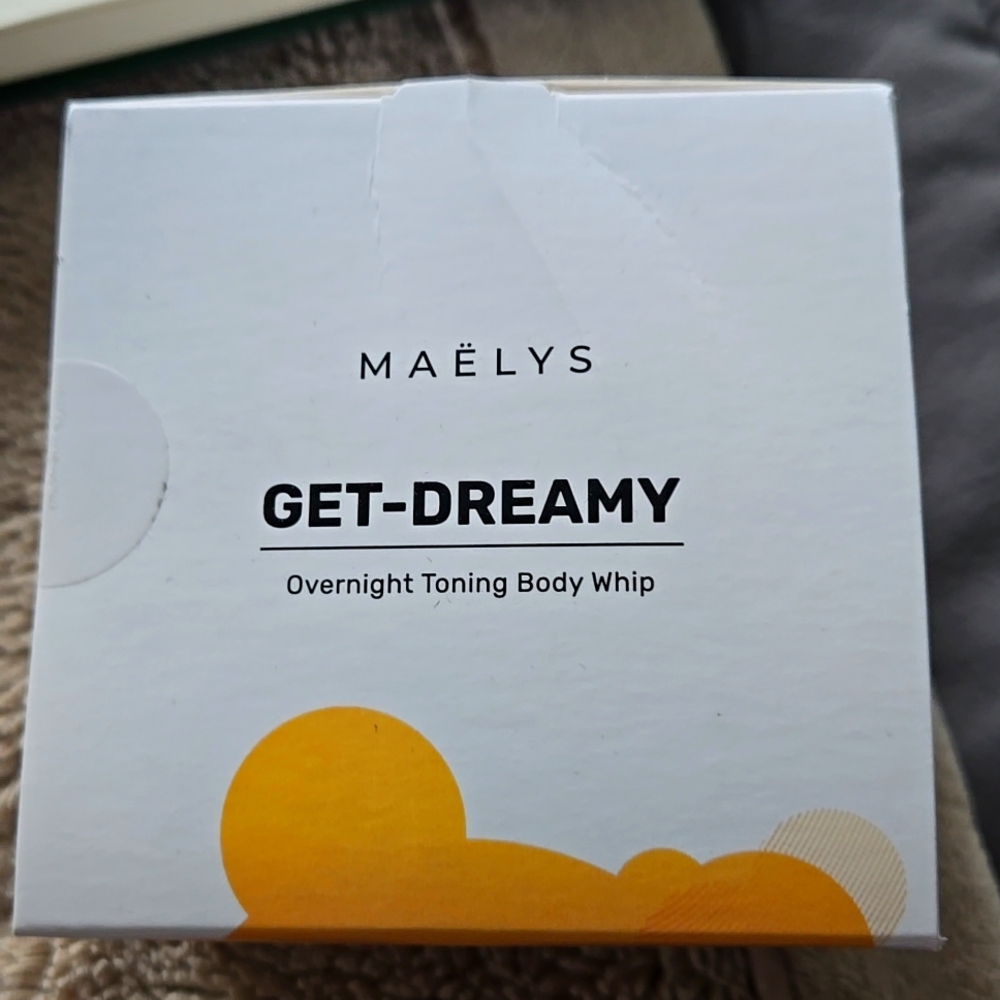 Maëly's " Get-Dreamy Overnight Body Whip